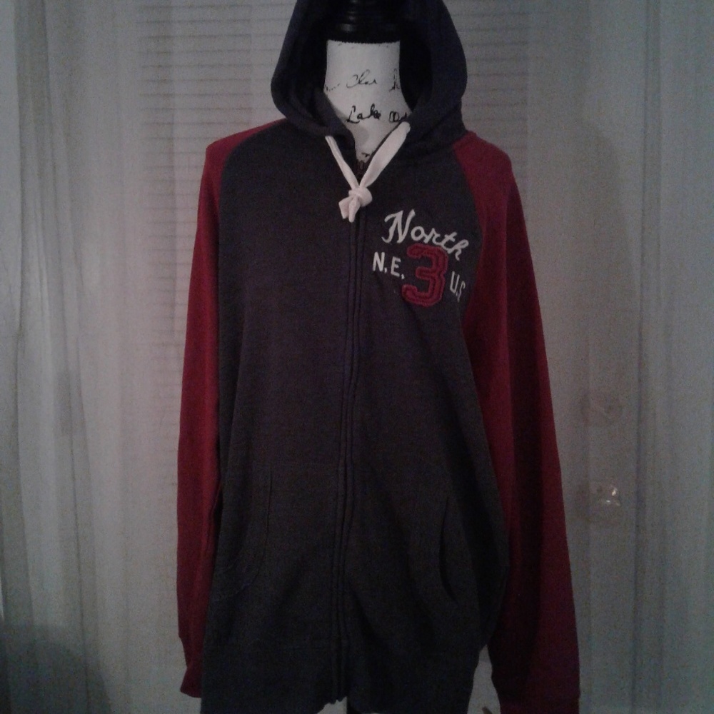 NWT Urban Pipeline Full Zip Hoodie, Large
